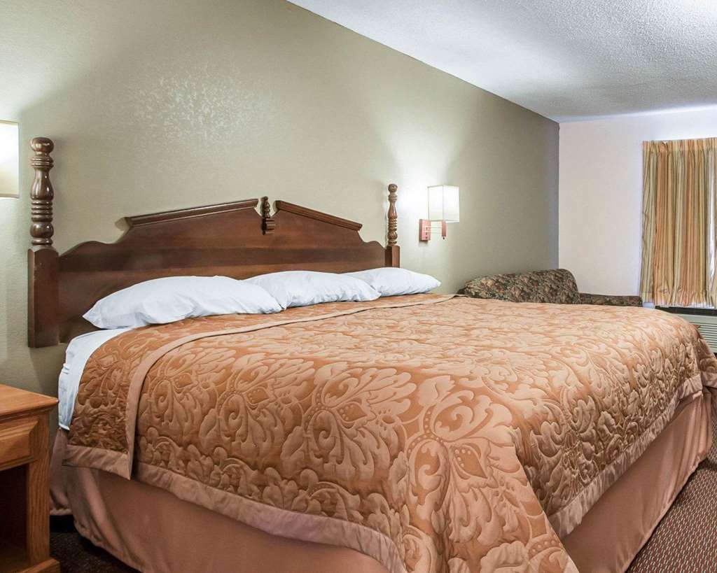 Rodeway Inn & Suites Brookhaven Quarto foto